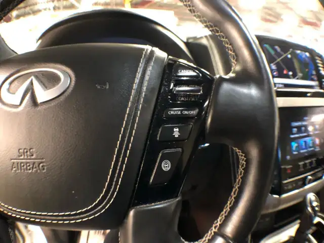 2020 Infiniti QX80 LIMITED AWD 7 PASS AWD LEATHER SUNROOF NAV DV dans Autos et camions dans Ville de Toronto - Image 27