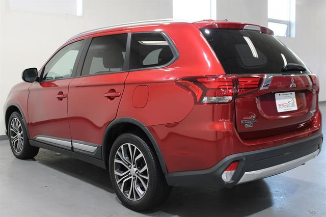 2016 Mitsubishi Outlander ES AWC in Cars & Trucks in Cambridge - Image 4