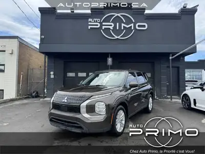 2022 Mitsubishi Outlander ES S-AWC 7 Passagers Automatique avec Système de Navigation Carplay Caméra...