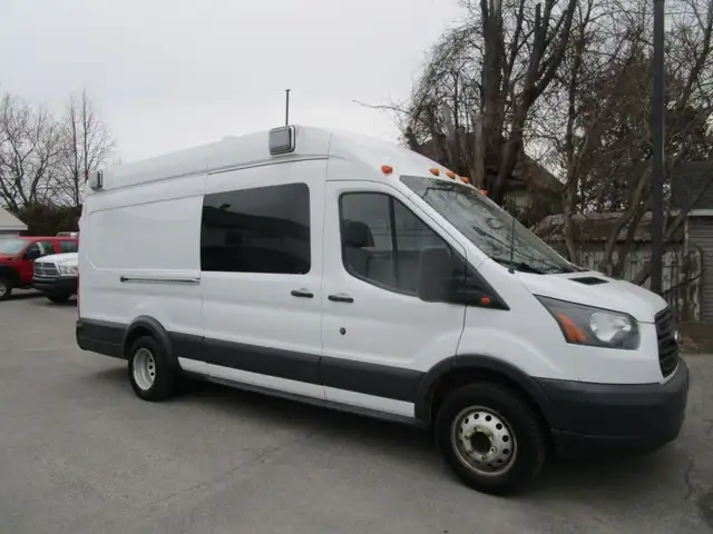 2012 Ford Super Duty F-350 à roues arrière simples KINGCAB F 350 in Cars & Trucks in Laval / North Shore - Image 29