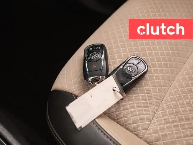 2018 Buick Encore Preferred AWD w/ Apple CarPlay & Android Auto, in Cars & Trucks in City of Toronto - Image 41