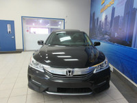 HONDA ACCORD 2017 EX-L V6 3.5L AUTOMATIQUE TOUT ÉQUIPÉ / SIÈGES CHAUFFANT EN CUIR NOIR AVANT ET ARRI... (image 3)