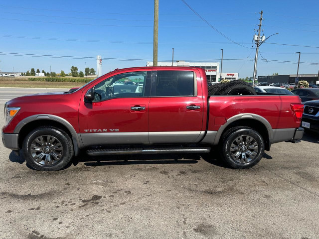 2018 Nissan Titan Platinum RESERVE, ONE OWNER, NO ACCIDENTS, 4X4 in Cars & Trucks in London - Image 2