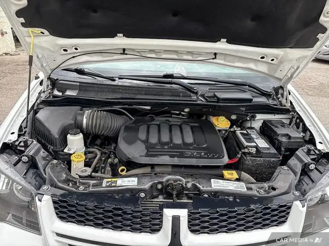 2019 Dodge Grand Caravan GT LEATHER | HEATED SEATS | HEATED S... in Cars & Trucks in London - Image 11