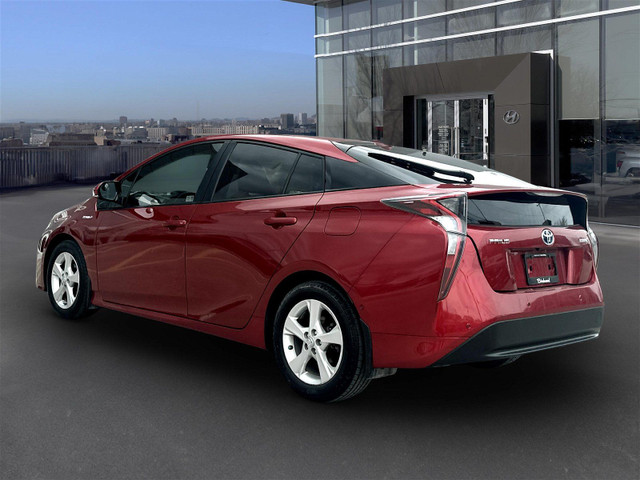 2018 Toyota Prius Technology Advanced Pkg | One Owner | Local Tr in Cars & Trucks in Winnipeg - Image 3