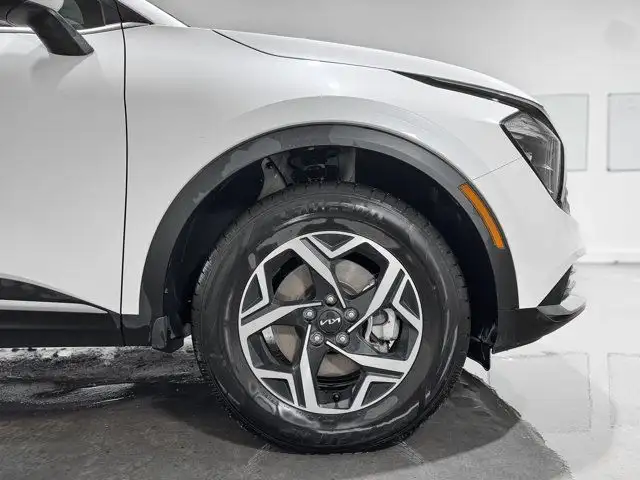 2023 Kia Sportage LX | Heated Seats | Backup Camera | AWD in Cars & Trucks in Grande Prairie - Image 11
