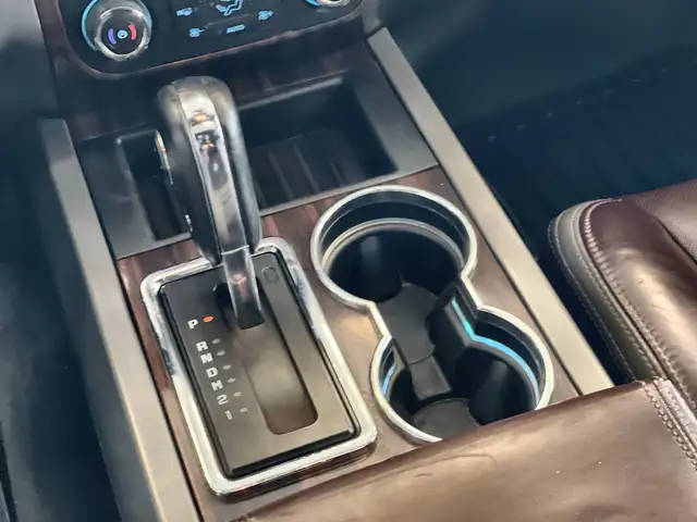 2015 Ford Expedition Platinum Fresh Trade dans Autos et camions dans Ville de Régina - Image 29