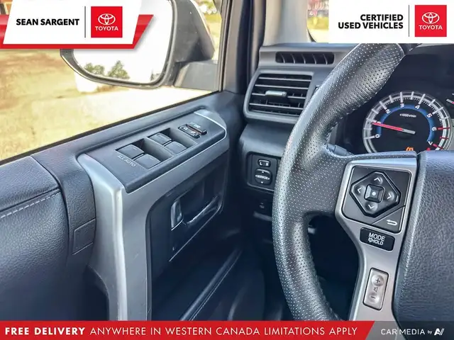 2019 Toyota 4Runner SR5 >>FREE DELIVERY WESTERN CANADA<< SR5 in Cars & Trucks in Grande Prairie - Image 17