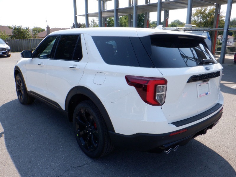  2022 Ford Explorer ST 4WD