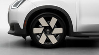 Le tout nouveau *MINI Countryman Cooper S 2025* est aussi audacieux et aventurier que vous. Que vous... (image 6)