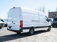 2023 Mercedes-Benz Sprinter 2500 Premium Safety Meets Work-Ready Performance This 2023 Mercedes-Benz... (image 5)