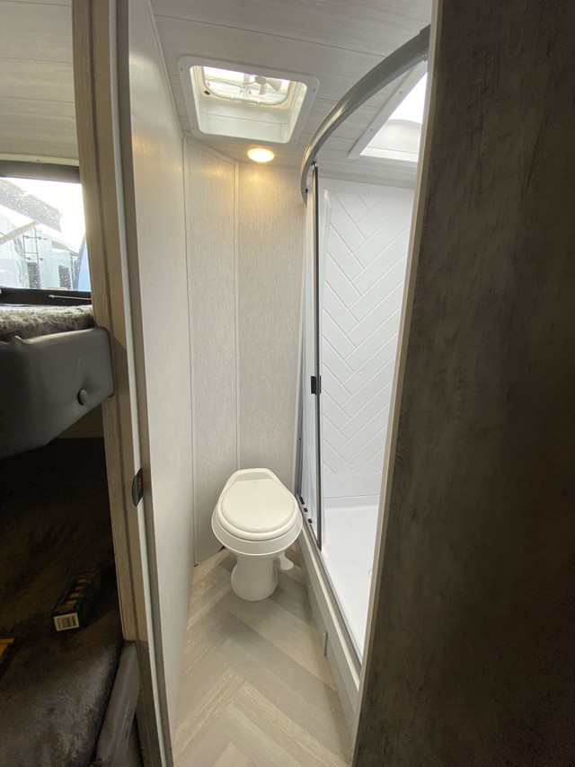 2022 Salem by Forest River 261BHXL in Travel Trailers & Campers in New Glasgow - Image 3