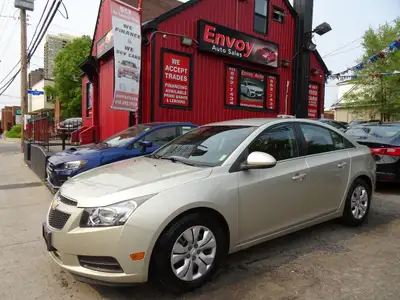ONE OWNER!! CLEAN CARFAX NO ACCIDENTS!! LOW KMS!! RUST-PROOFED!! NEW MICHELIN TIRES!! 2-KEYS!! AUTOM...