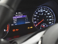 Android Auto/Apple CarPlay | Wireless Charging | Blind-Spot Monitoring Engine: 4 Cylinder Engine 2.0... (image 7)