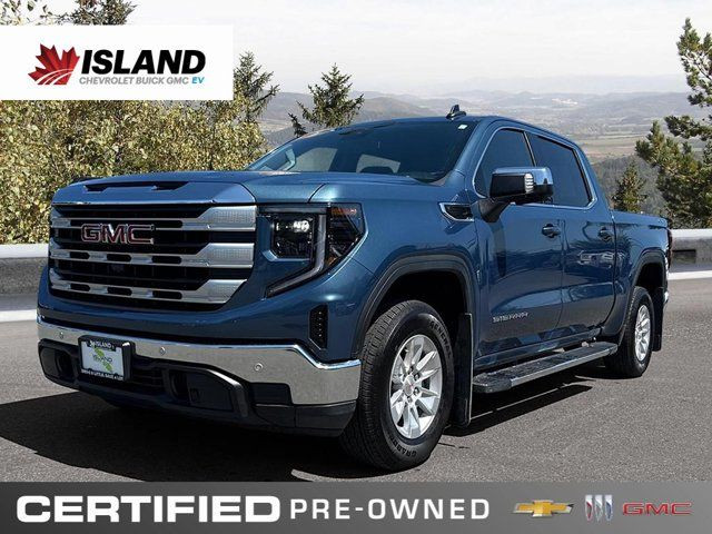 2024 GMC Sierra 1500 SLE | All Weather Floor Mats | Running in Cars & Trucks in Cowichan Valley / Duncan