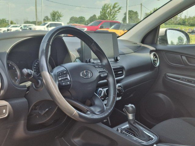 2023 Hyundai Kona Preferred | Heated Seats & Steering | in Cars & Trucks in Guelph - Image 2