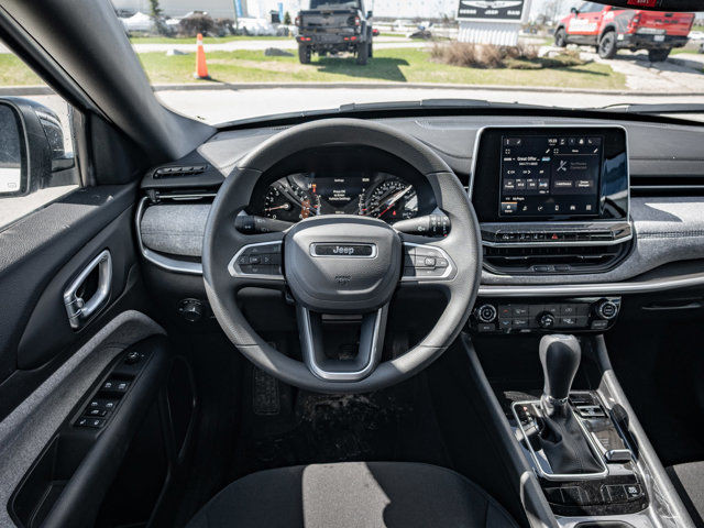 2025 Jeep Compass Sport in Cars & Trucks in Barrie - Image 2