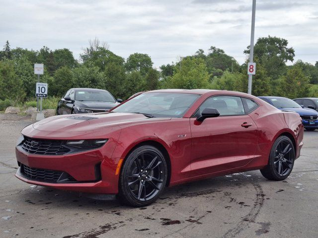 2023 Chevrolet Camaro LT1 Coupe | V8 | 6-Speed Manual | Recaro in Cars & Trucks in Guelph