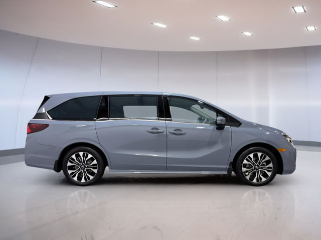 2025 Honda Odyssey Touring Auto for sale in Cars & Trucks in Moose Jaw - Image 4