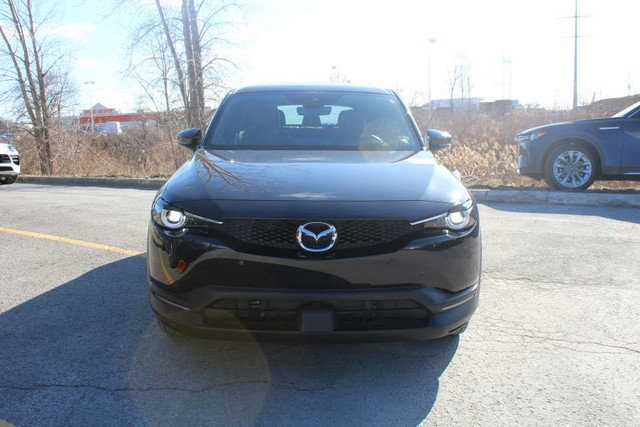 2023 Mazda MX-30 EV GT in Cars & Trucks in City of Montréal - Image 2