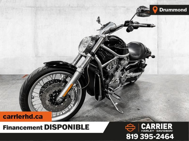 2009 Harley-Davidson V-Rod in Street, Cruisers & Choppers in Drummondville - Image 4