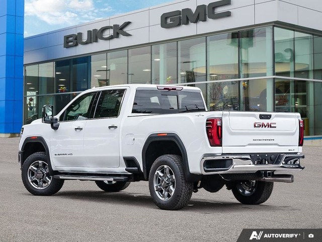 2025 GMC Sierra 2500HD SLT in Cars & Trucks in London - Image 4