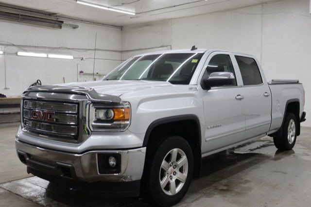 2014 GMC Sierra 1500 SLT in Cars & Trucks in Saskatoon - Image 4
