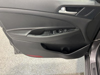 Discover the 2020 Hyundai Tucson Preferred, a versatile SUV designed to meet the demands of Canadian... (image 6)