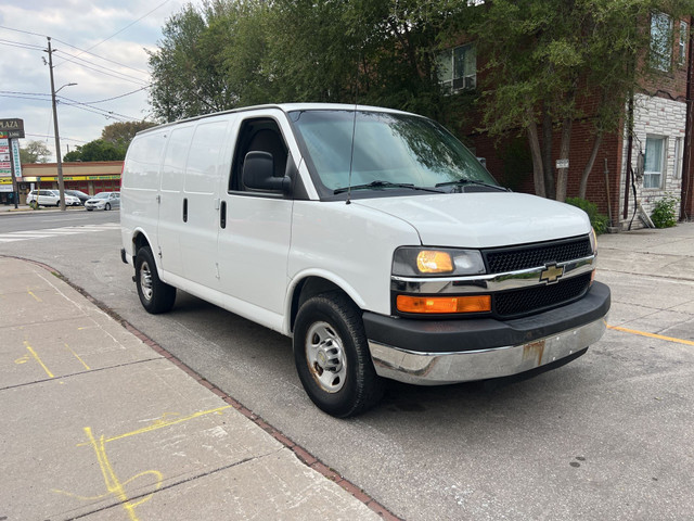 2014 Chevrolet Express RWD 2500 135" in Cars & Trucks in City of Toronto - Image 3