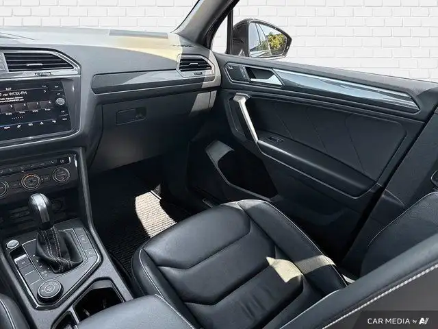 2021 Volkswagen Tiguan Highline | Heated Seats dans Autos et camions dans Région de Windsor - Image 30