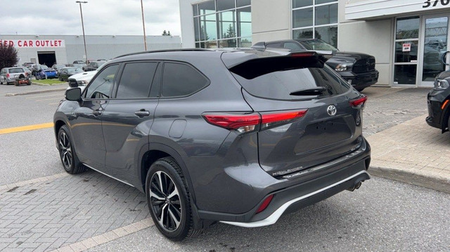 2021 Toyota Highlander XSE AWD in Cars & Trucks in Ottawa - Image 3