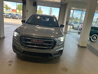 This GMC Terrain boasts a Turbocharged Gas/E15 I4 1.5L/-TBD- engine powering this Automatic transmis... (image 2)