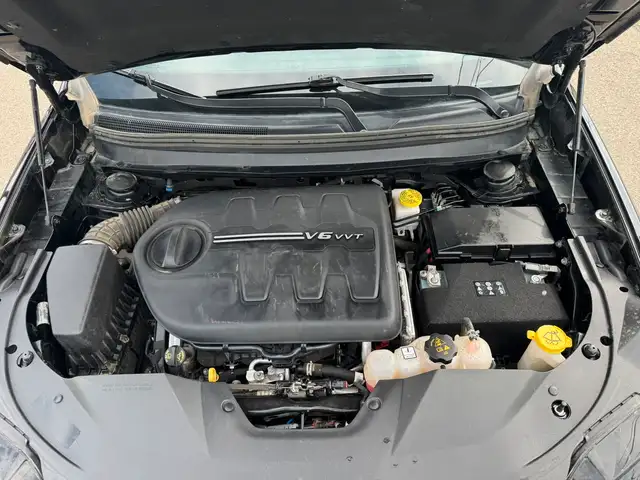 2019 Jeep Cherokee Trailhawk 3.2L 4WD in Cars & Trucks in Calgary - Image 24