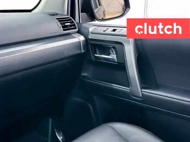2023 Toyota 4Runner TRD Sport 4x4 w/ Apple CarPlay, Heated Front in Cars & Trucks in City of Toronto - Image 41