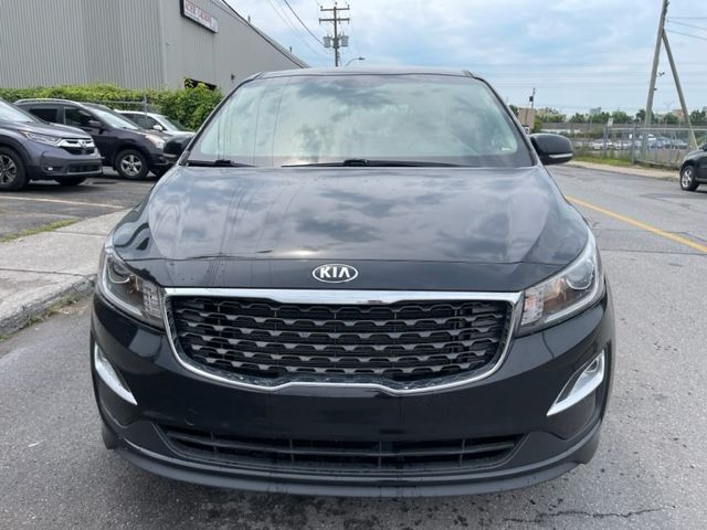 2019 Kia Sedona in Cars & Trucks in City of Montréal - Image 2