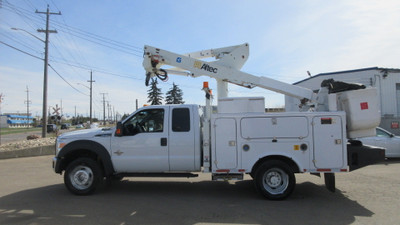 2012 Ford F-550 XLT EXTENDED CAB ALTEC BUCKET TRUCK