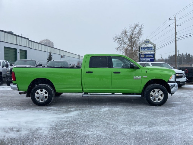  2018 Ram 3500 SLT 8' Box in Cars & Trucks in Calgary - Image 4