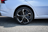 This 2024 Nissan Altima is for sale today. This sedan has 36,106 kms. It's grey in colour and is com... (image 5)