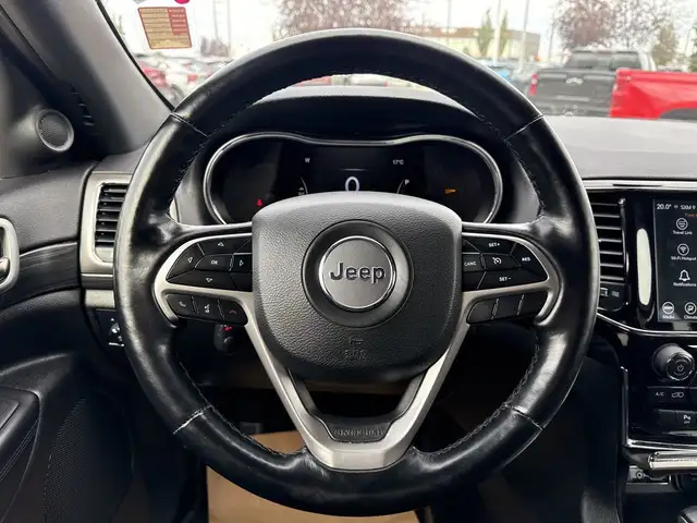 2021 Jeep Grand Cherokee Laredo in Cars & Trucks in Edmonton - Image 27