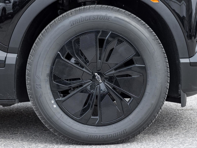 2025 Chevrolet Blazer EV AWD LT Midnight Edition- Panoramic Sunr in Cars & Trucks in Markham / York Region - Image 4