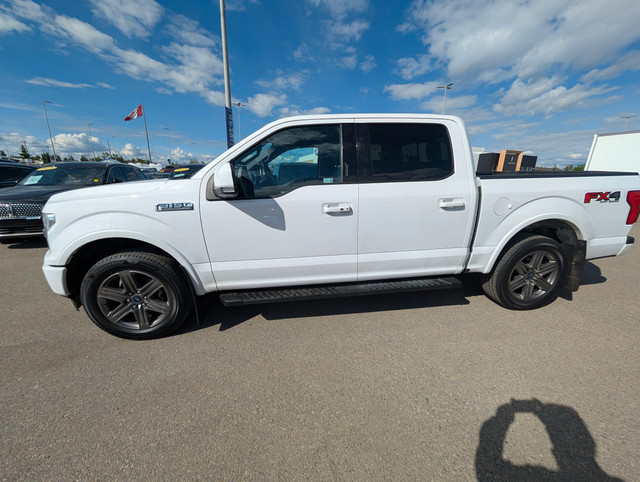 2020 Ford F-150 Lariat 2.7L, NAVIGATION, SUNROOF, FX4 PKG, TA... in Cars & Trucks in Calgary - Image 2