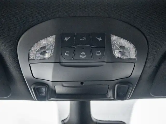 2025 Chrysler Pacifica Select in Cars & Trucks in Barrie - Image 35