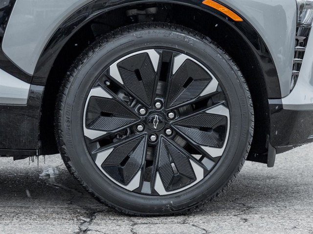 2025 Chevrolet Blazer EV RS AWD- HD Surround Vision | Head-Up Di in Cars & Trucks in Markham / York Region - Image 4