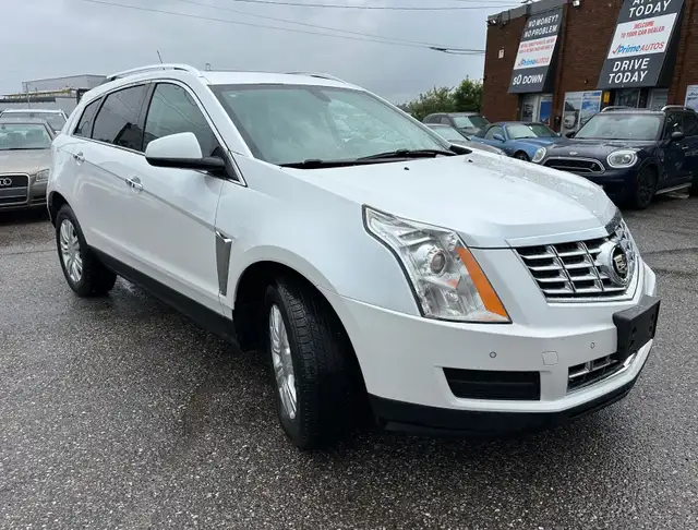 2013 Cadillac SRX Luxury AWD – Premium Comfort & Super Low Kms dans Autos et camions dans Calgary - Image 9