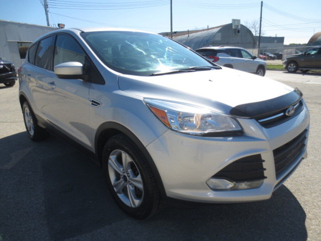 2015 Ford Escape 4WD 4dr SE - Low Kms/Bluetooth/Camera/Heated Se in Cars & Trucks in Winnipeg - Image 4