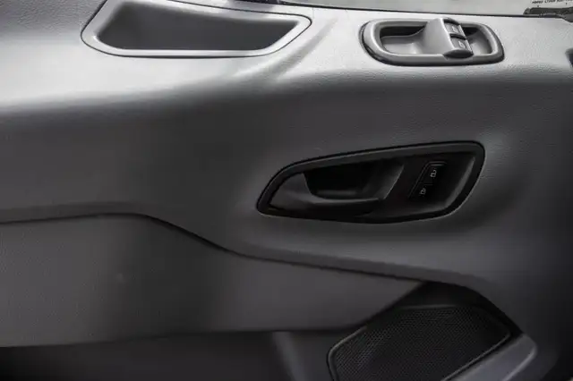 Ford Transit Cargo Van T-250 148" Low Rf - GARANTIE 1 AN 2017 in Cars & Trucks in Laval / North Shore - Image 13