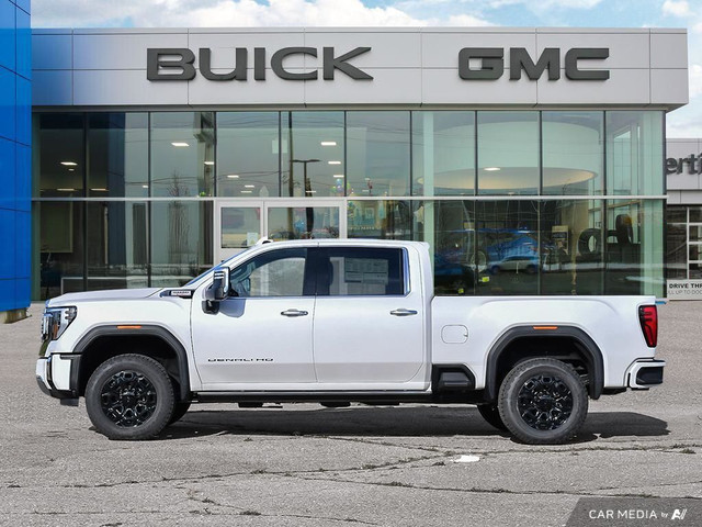 2025 GMC Sierra 2500HD Denali in Cars & Trucks in London - Image 3