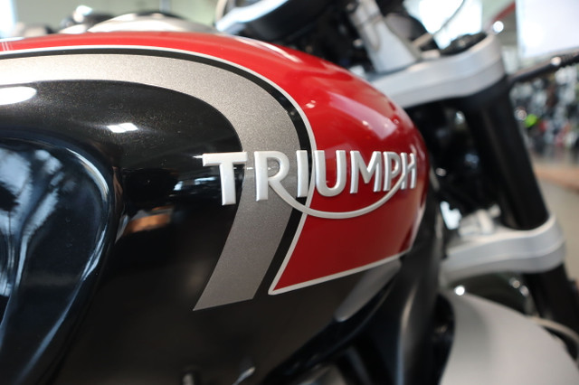 2024 Triumph ROCKET 3 GT in Street, Cruisers & Choppers in Edmonton - Image 3
