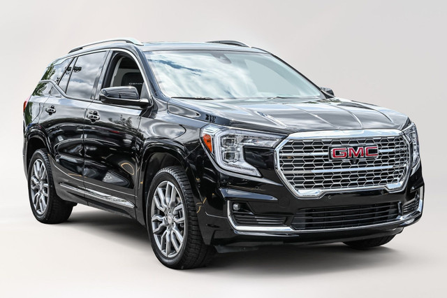 2023 GMC Terrain Denali * Toit ouvrant * Certifié GMC * Carplay  in Cars & Trucks in City of Montréal - Image 3