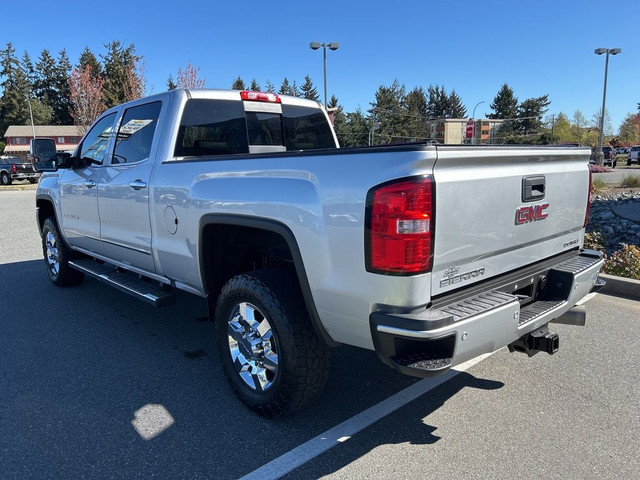  2018 GMC Sierra 3500HD in Cars & Trucks in Nanaimo - Image 3